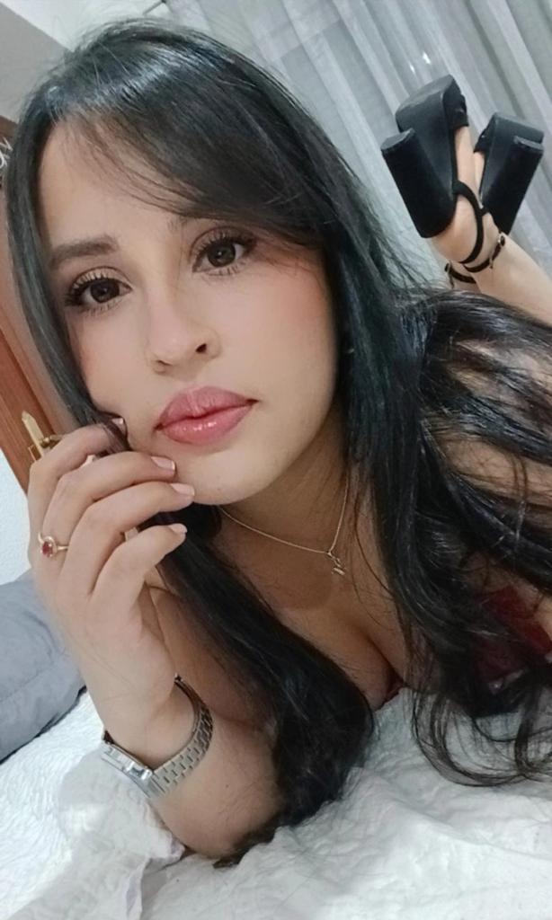 604305363: Chica busca chico en La Rioja