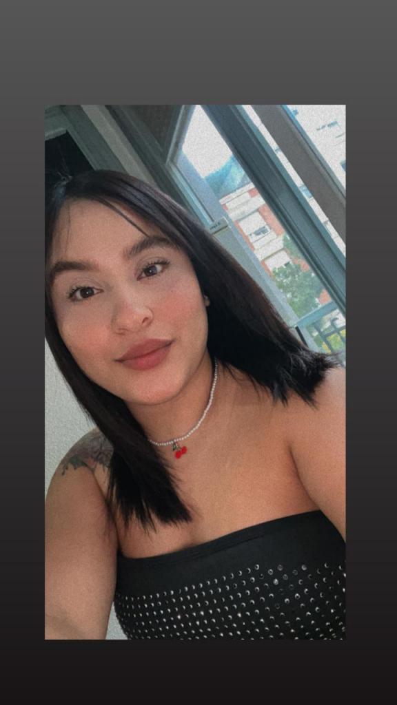 Chica busca chico en Tenerife: 
