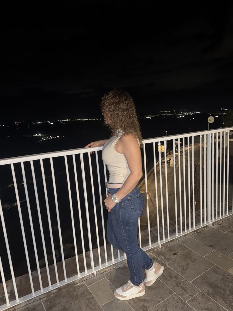 Chica busca chico en Almería: 