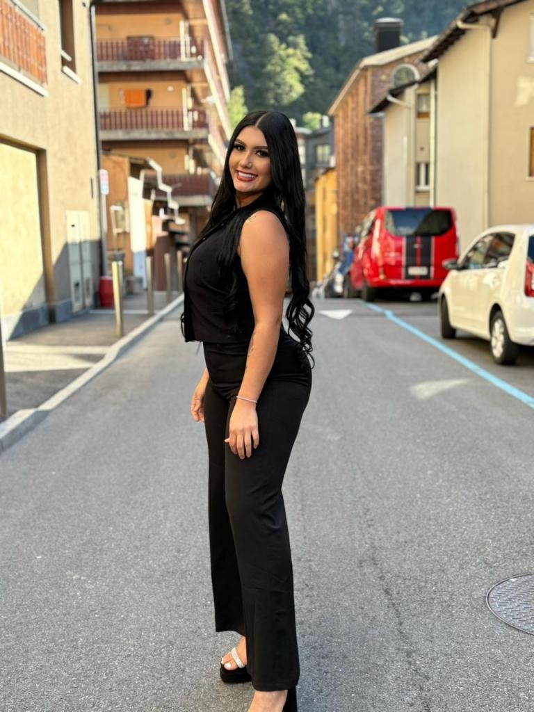 612280562: Chica busca chico en Lérida