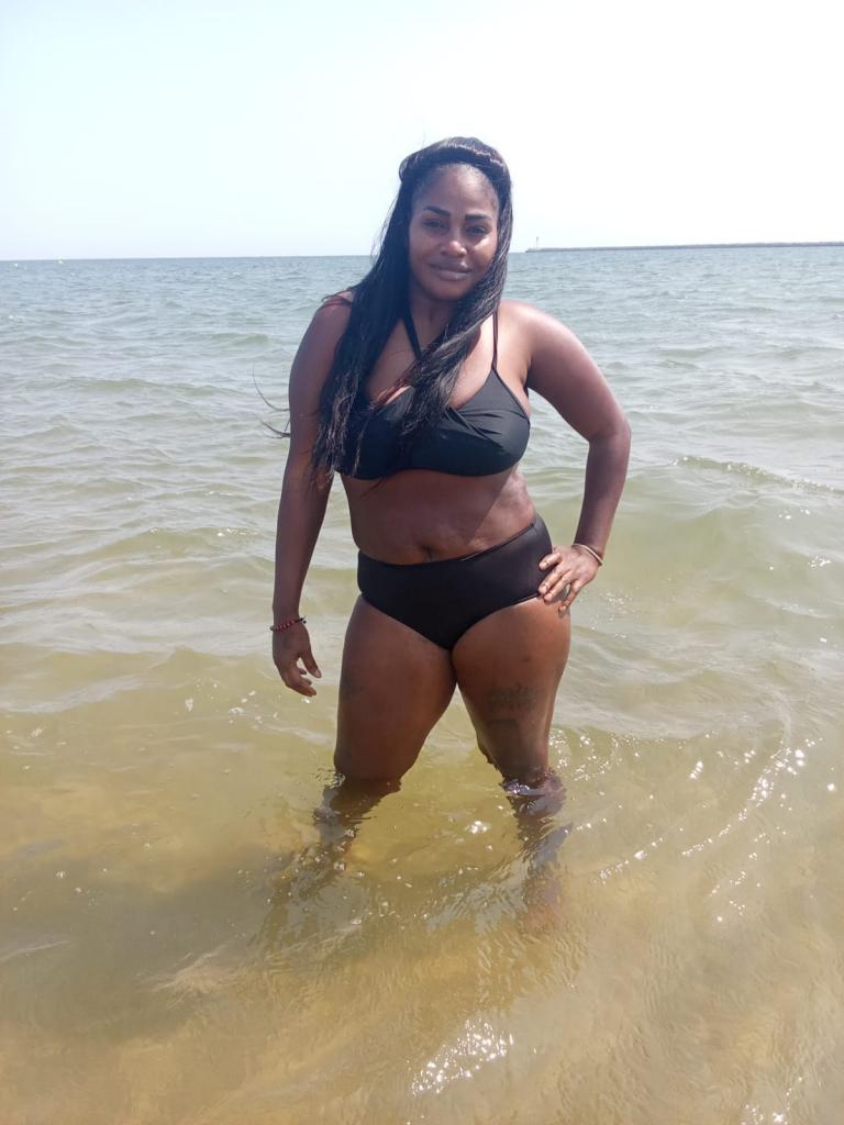 Chica busca chico en Huelva: 
