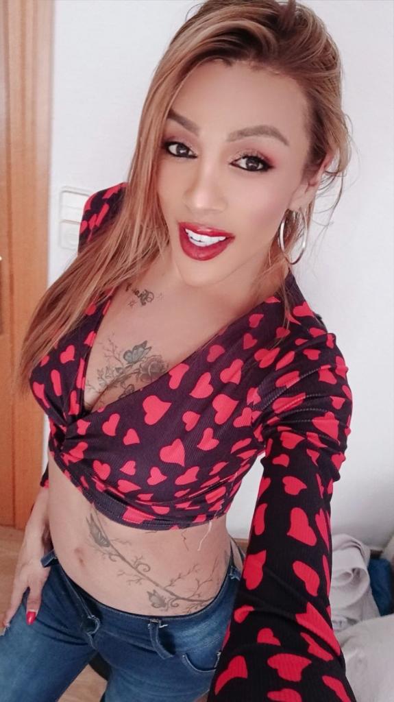 672831800: Travesti en Asturias