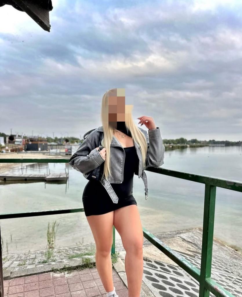 632126050: Chica busca chico en Lugo