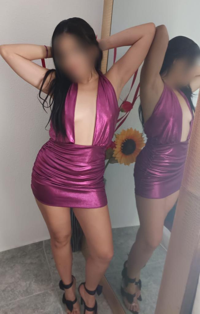 674449343: Chica busca chico en Valencia