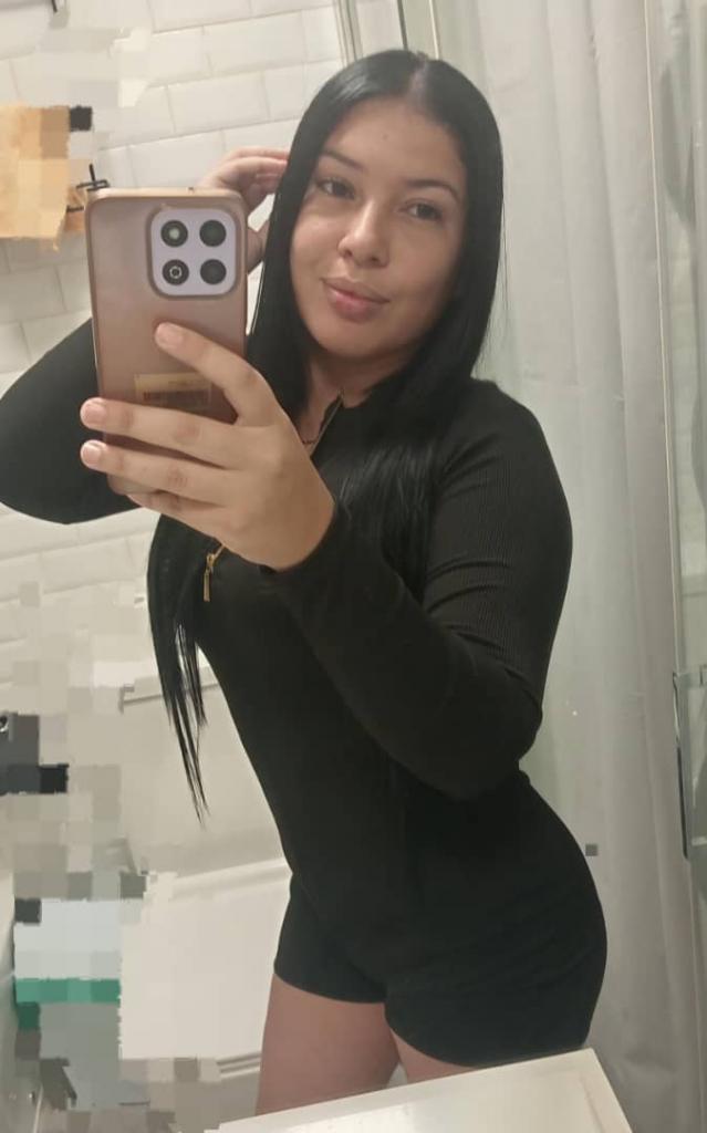 664590237: Chica busca chico en Tenerife