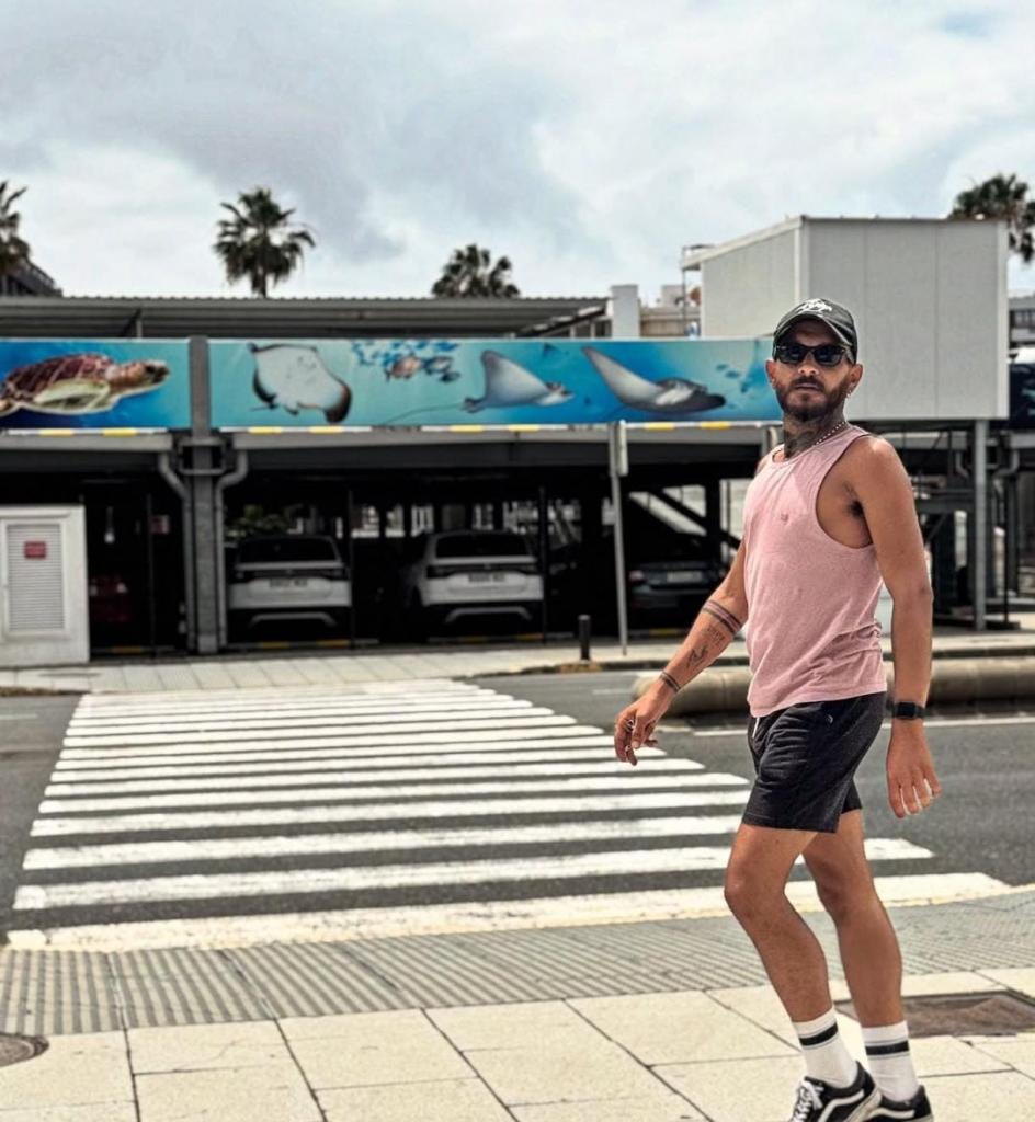 Chico busca chica en Tenerife: 