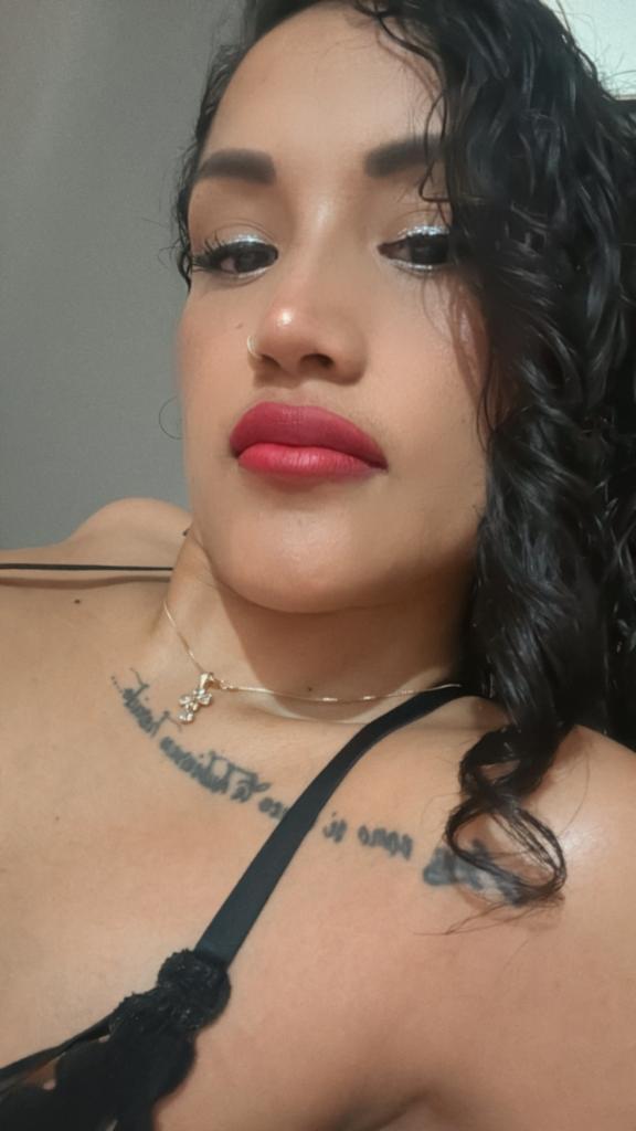 671711532: Chica busca chico en La Coruña
