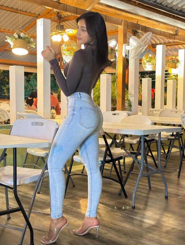 642872131: Chica busca chico en Lérida