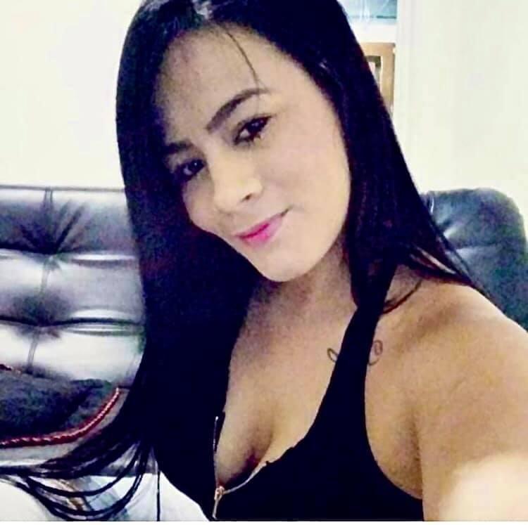610362693: Chica busca chico en Barcelona