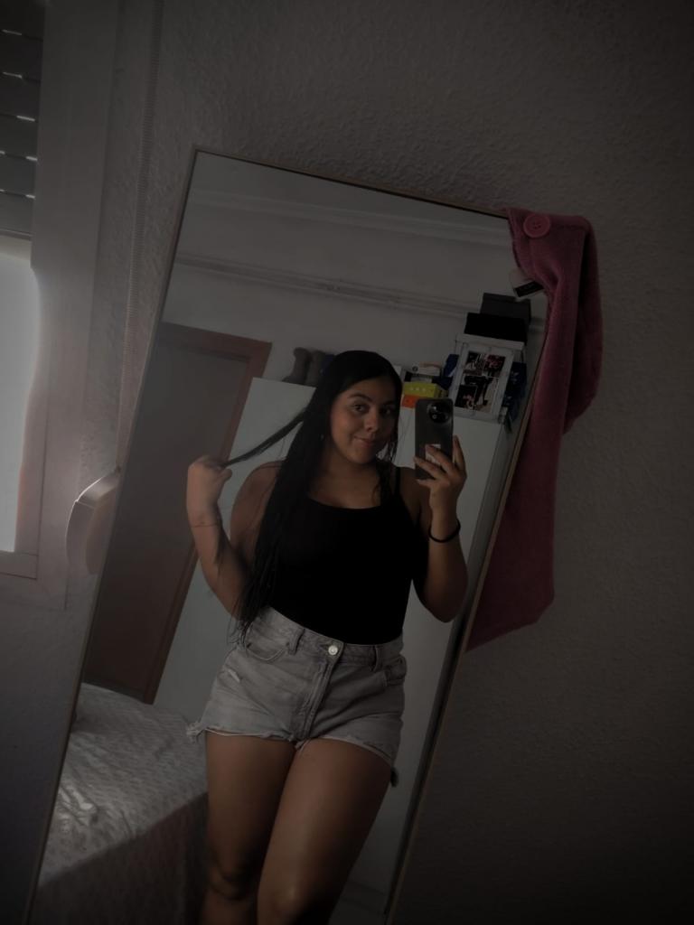 614226124: Chica busca chico en Granada