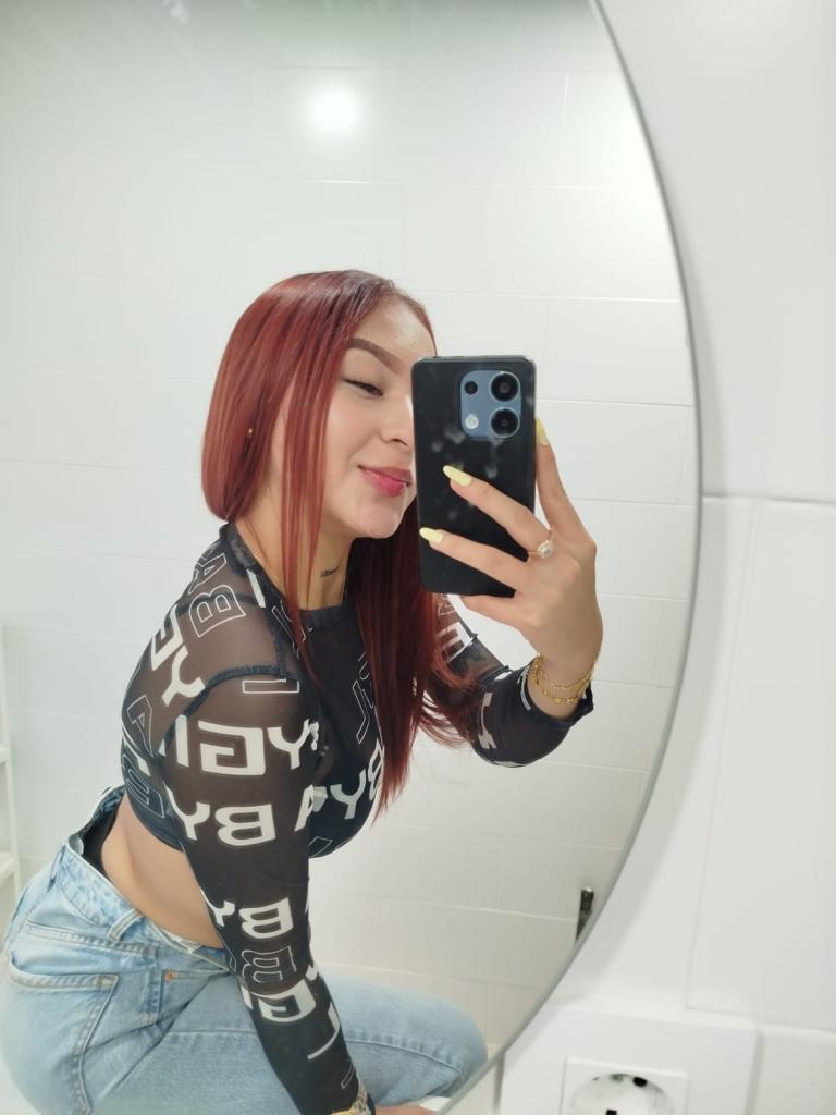 Chica busca chico en Asturias: 