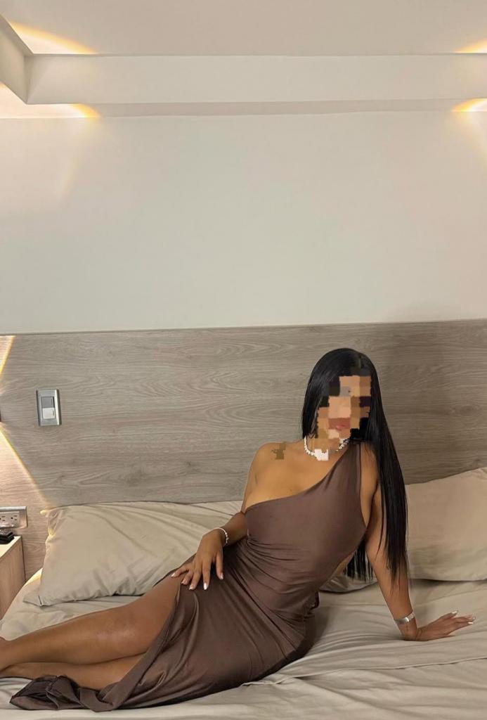 Chica busca chico en Lugo: 