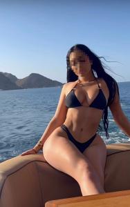 661237050: Chica busca chico en Sevilla