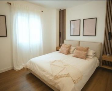 642332382: Chica busca chico en León