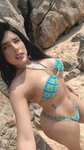 614627451: Travesti en Pontevedra