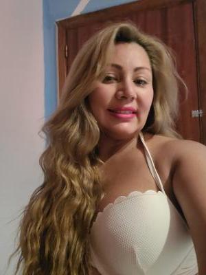 613785657: Chica busca chico en Navarra