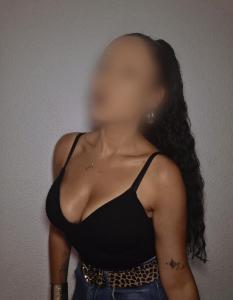 603213266: Chica busca chico en Gerona