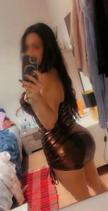 664530372: Chica busca chico en Cádiz