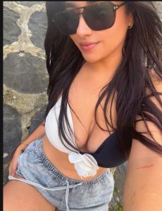 677650678: Chica busca chico en Cádiz