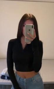 631410375: Chica busca chico en Tarragona