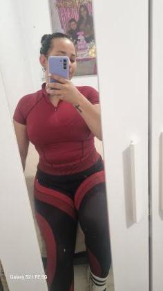604297569: Chica busca chico en Sevilla