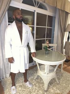 642517691: Chico busca chica en Madrid