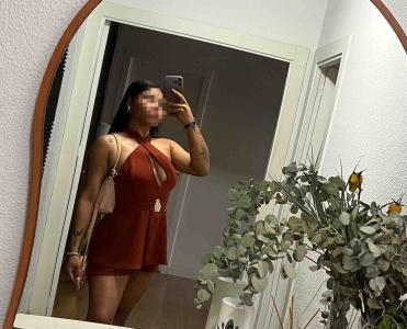 647046842: Chica busca chico en Málaga