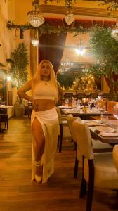 685262458: Chica busca chico en Ibiza