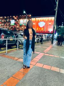 672452580: Chica busca chico en Madrid