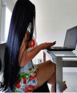 662572623: Chica busca chico en Cádiz