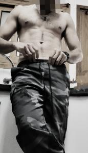 611361593: Chico busca chica en Gerona