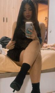 678744429: Chica busca chico en Cantabria