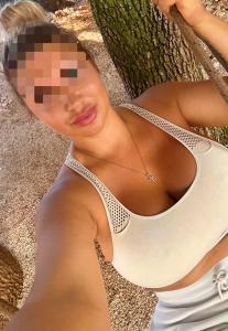 643733228: Chica busca chico en Tenerife
