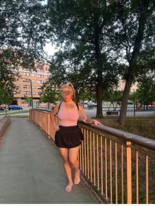 624938419: Chica busca chico en Burgos