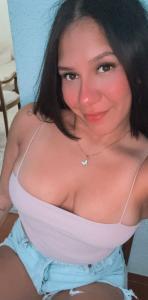 610673030: Chica busca chico en Almería