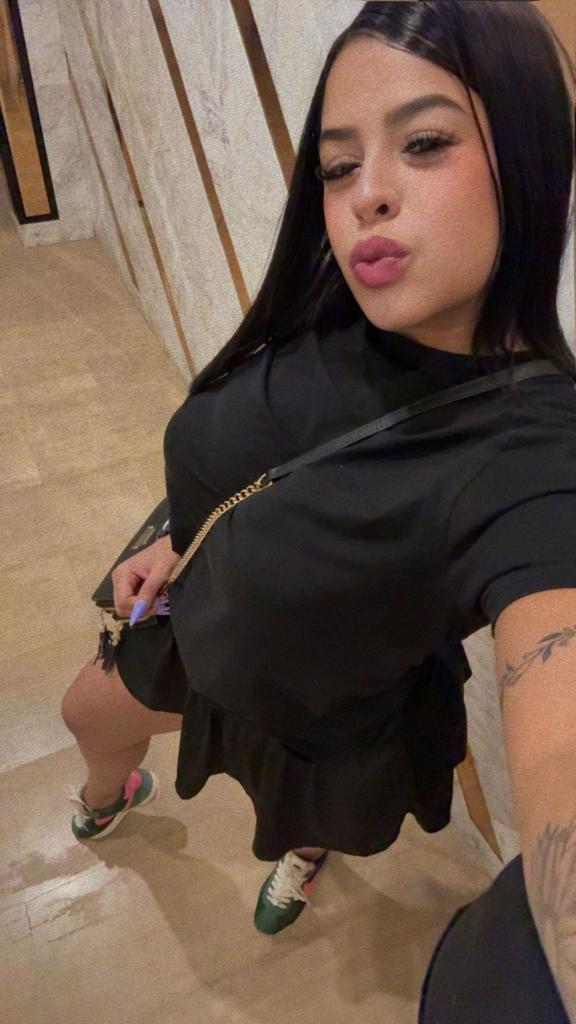 Chica busca chico en Barcelona: 