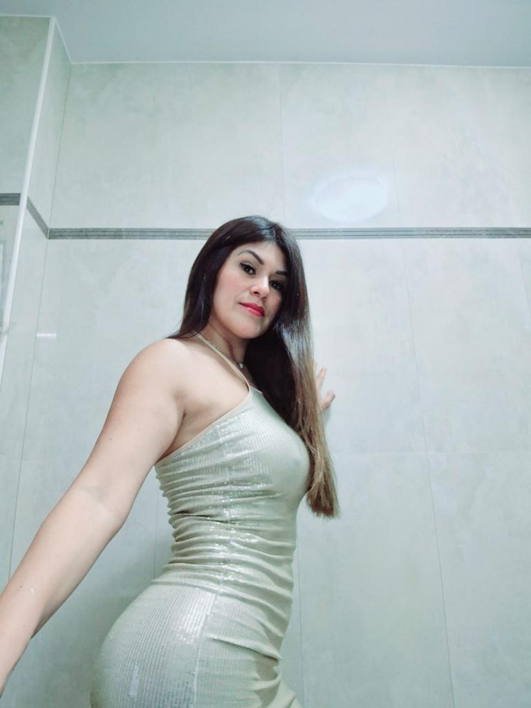 Chica busca chico en Madrid: Chica busca chico