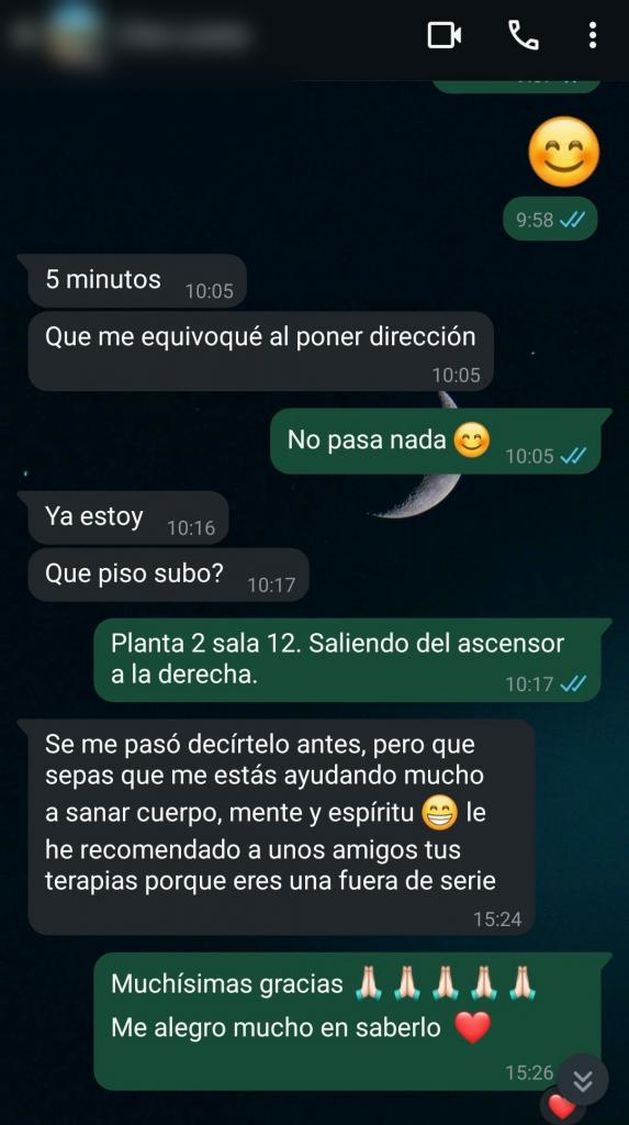 692939703: Chica busca chico en Sevilla