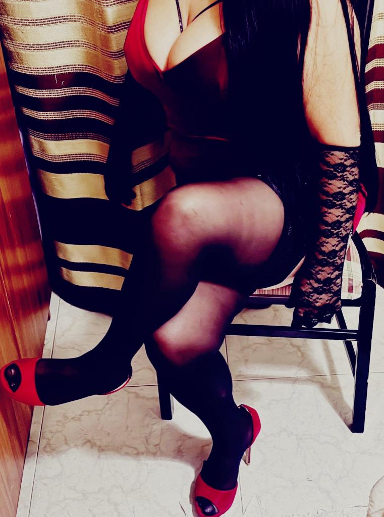 Chica busca chico en Jaén: 