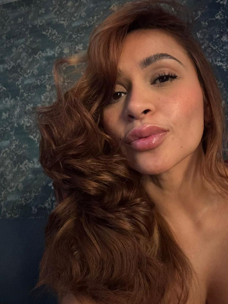 611336886: Chica busca chico en Málaga