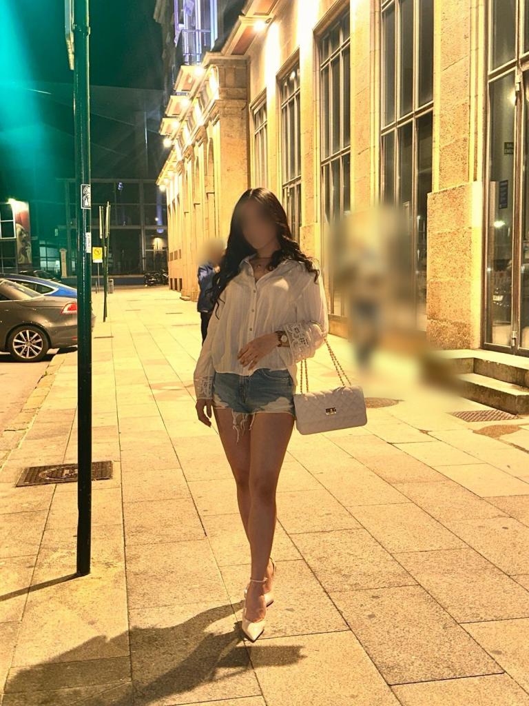 Chica busca chico en La Coruña: 