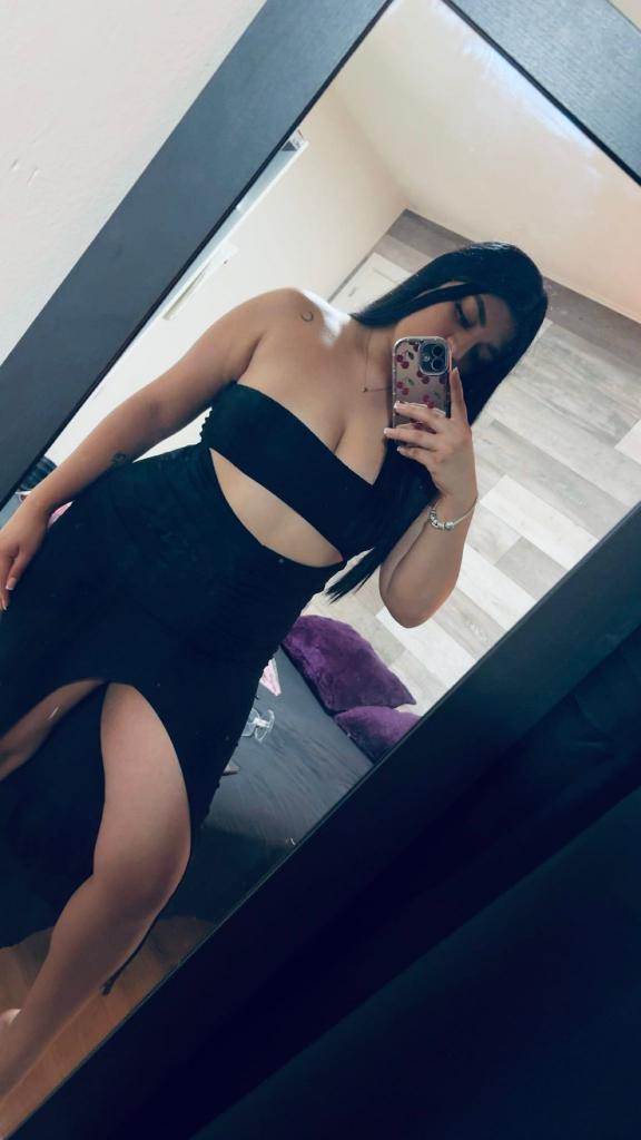 631205826: Chica busca chico en Lérida