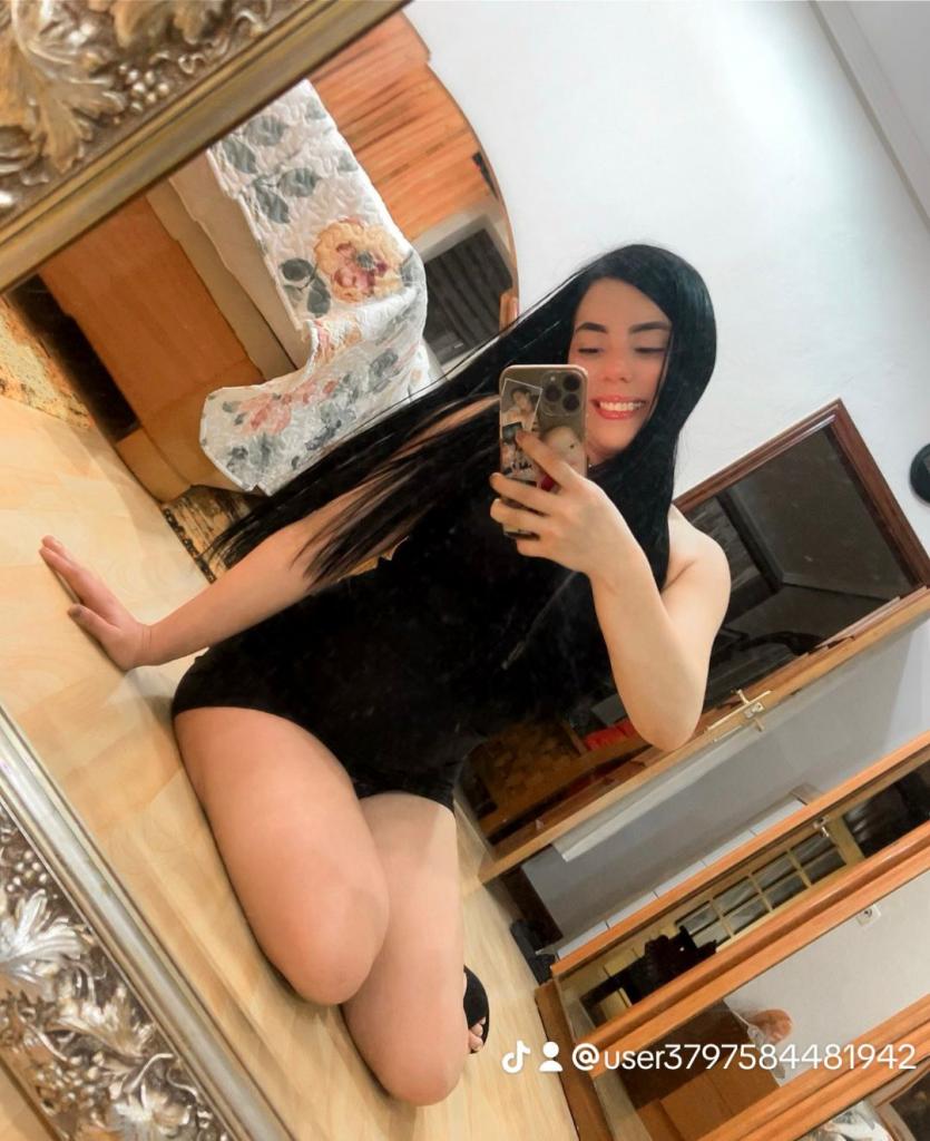 Chica busca chico en Madrid: Chica busca chico