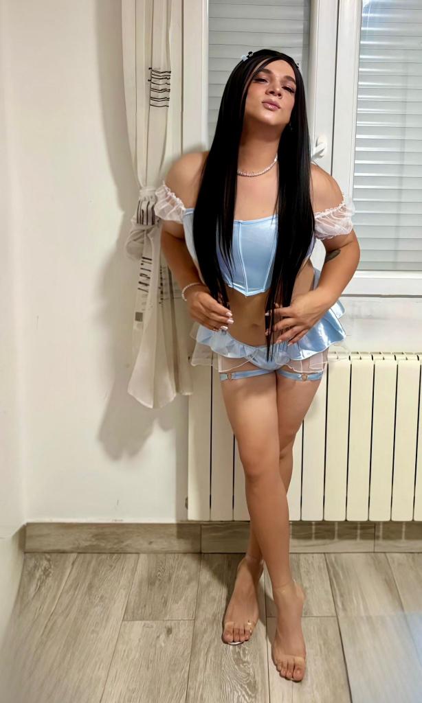 665486982: Travesti en Alicante