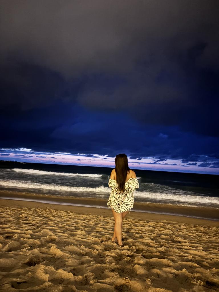 603698161: Chica busca chico en Cádiz
