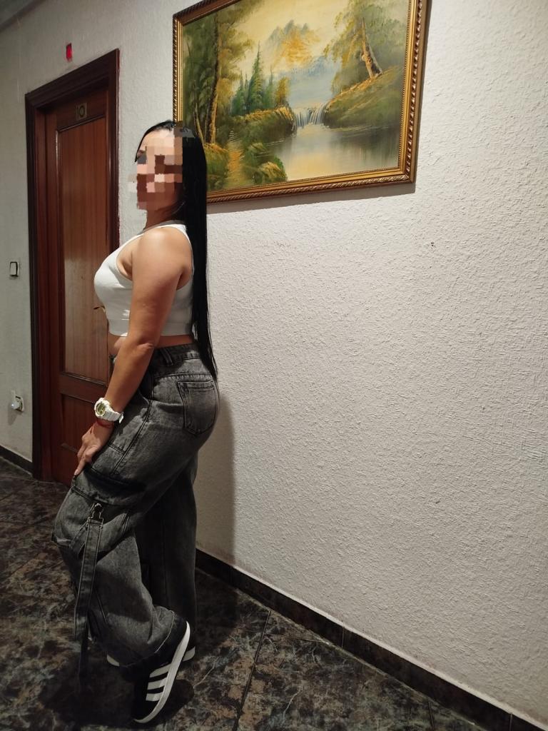 Chica busca chico en Castellón: 