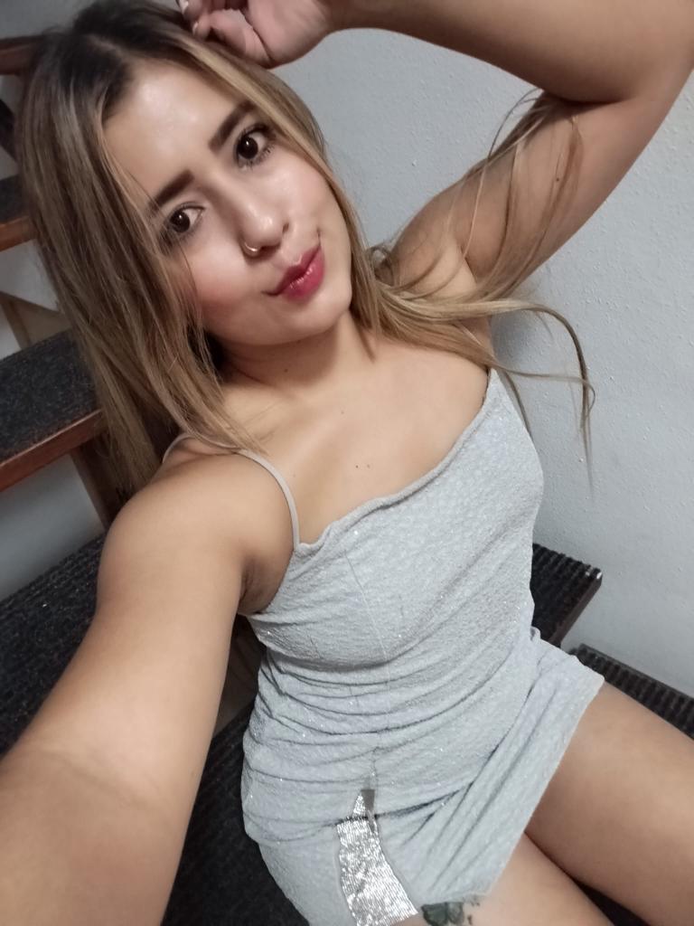 Chica busca chico en Murcia: Chica busca chico