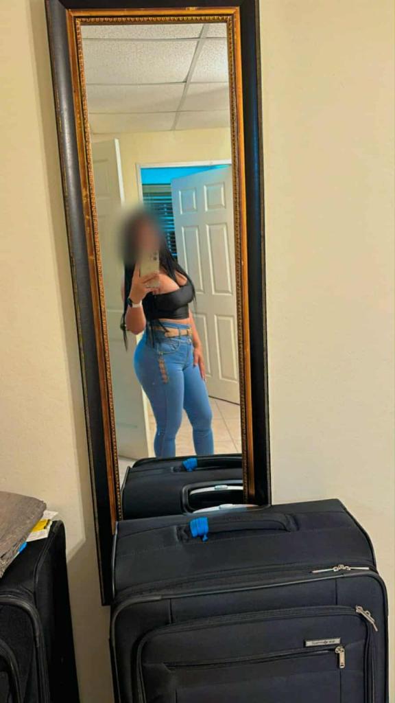 603844707: Chica busca chico en Pontevedra