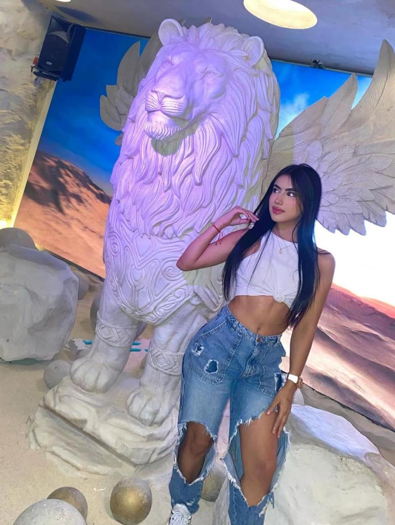 Chica busca chico en Granada: 