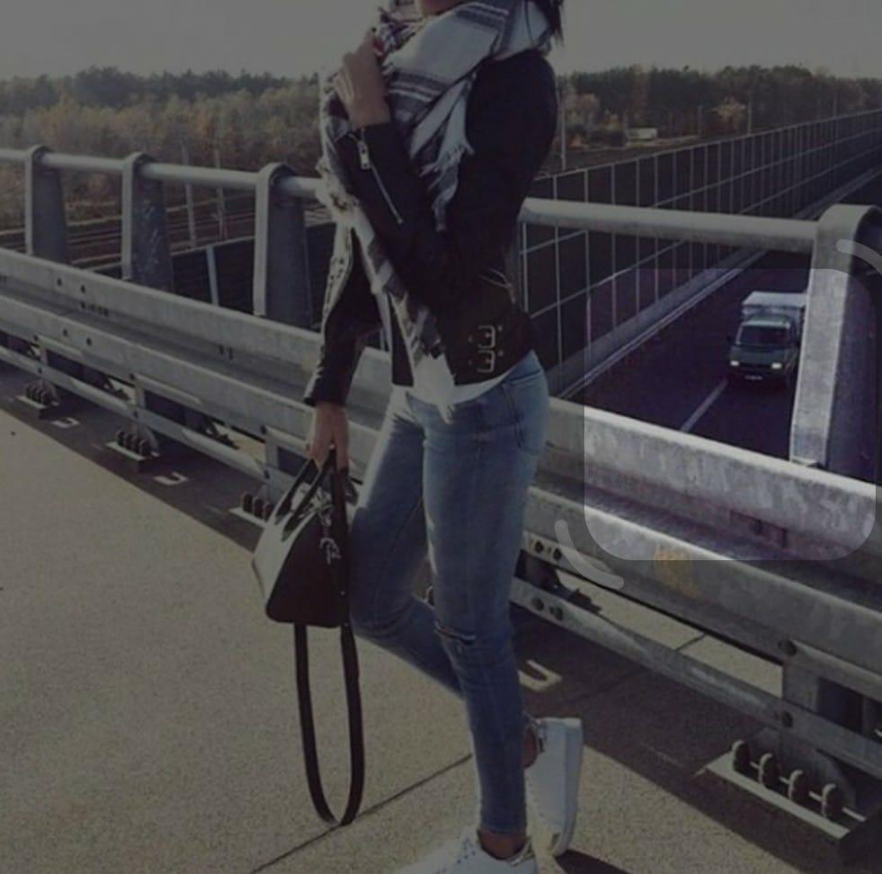 612218563: Chica busca chico en Murcia